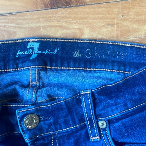 7 FAM SKINNY (27) - Picture 3 of 6